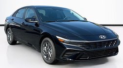 2025 Hyundai Elantra Hybrid 