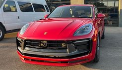 2022 Porsche Macan Base