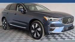 2023 Volvo XC60 Recharge T8 Plus Bright Theme