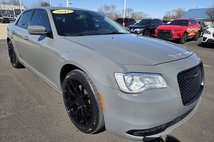 2017 Chrysler 300 Limited
