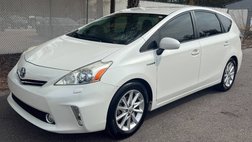 2013 Toyota Prius v Five