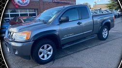 2013 Nissan Titan SV