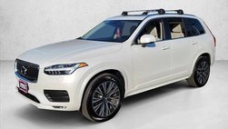 2021 Volvo XC90 T6 Momentum 7-Passenger