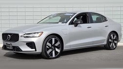 2024 Volvo S60 Recharge T8 Plus Dark Theme