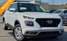 2025 Hyundai Venue SE