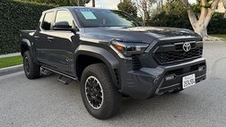 2025 Toyota Tacoma TRD Off-Road