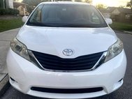 2012 Toyota Sienna LE