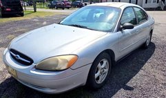 2003 Ford Taurus SE