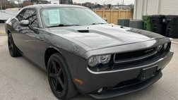 2014 Dodge Challenger SXT