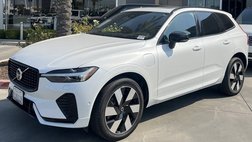 2024 Volvo XC60 Recharge T8 Ultimate Dark Theme