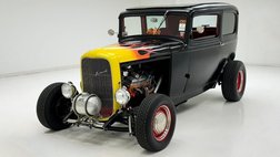 1932 Ford 2 Door Sedan
