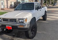 1992 Toyota Pickup Deluxe