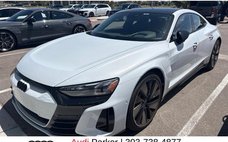 2024 Audi e-tron GT quattro Prestige
