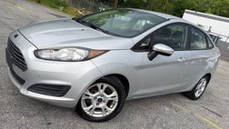 2016 Ford Fiesta SE