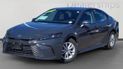 2025 Toyota Camry Hybrid LE