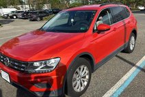 2018 Volkswagen Tiguan 2.0T SE