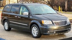 2015 Chrysler Town and Country Limited Platinum