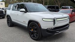 2023 Rivian R1S Adventure