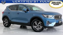 2025 Volvo XC40 B5 Core Bright Theme