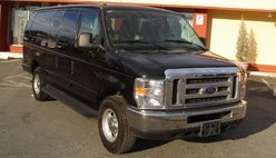 2011 Ford E-Series E-350 XLT Super Duty Extended Passenger Van