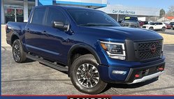 2024 Nissan Titan PRO-4X