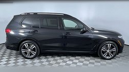 2022 BMW X7 M50i