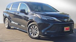 2025 Toyota Sienna XLE 7-Passenger