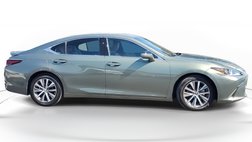 2020 Lexus ES 300h Base