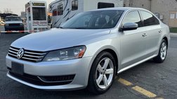 2013 Volkswagen Passat SE PZEV