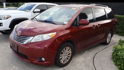 2017 Toyota Sienna XLE 7-Passenger Auto Access Se