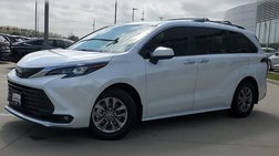 2025 Toyota Sienna XLE