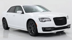 2023 Chrysler 300 S V8