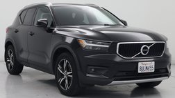2021 Volvo XC40 T5 Momentum