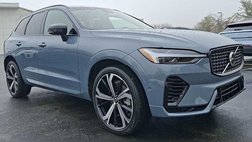 2024 Volvo XC60 Recharge T8 Ultimate Dark Theme