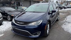 2017 Chrysler Pacifica Touring-L Plus