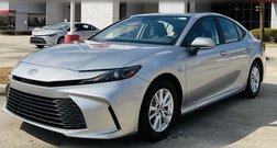2025 Toyota Camry LE FWD