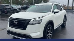 2024 Nissan Pathfinder Platinum