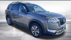 2022 Nissan Pathfinder SL