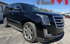 2016 Cadillac Escalade Luxury Collection