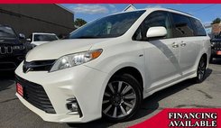 2018 Toyota Sienna XLE Premium