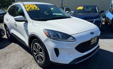 2020 Ford Escape SEL
