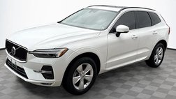 2022 Volvo XC60 B5 Momentum