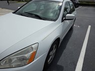 2005 Honda Accord EX w/Leather