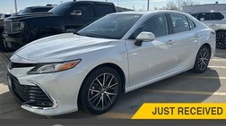 2021 Toyota Camry Hybrid XLE