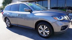 2020 Nissan Pathfinder SV