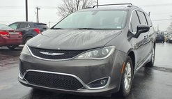 2017 Chrysler Pacifica Touring Plus