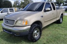 1999 Ford F-150 Lariat