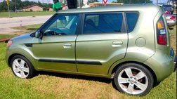2010 Kia Soul +