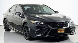 2022 Toyota Camry Hybrid SE