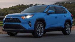 2020 Toyota RAV4 LE